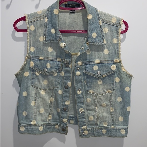 Light-Wash Denim Polka-Dot Vest - Picture 2 of 2